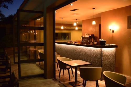 Hotel E Tre Stelle Bonifacio  Ngoại thất bức ảnh