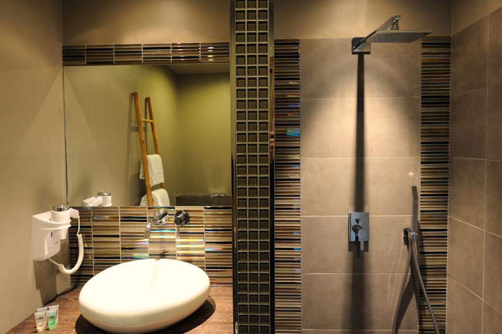 Hotel E Tre Stelle Bonifacio  Ngoại thất bức ảnh