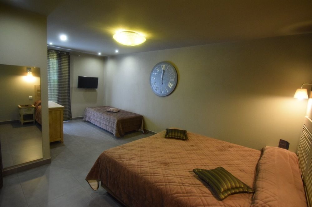 Hotel E Tre Stelle Bonifacio  Ngoại thất bức ảnh